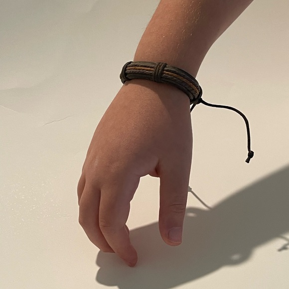 Black Adjustable Leather Braided Bracelet Set Rope Multilayer Wristban - Picture 4 of 7